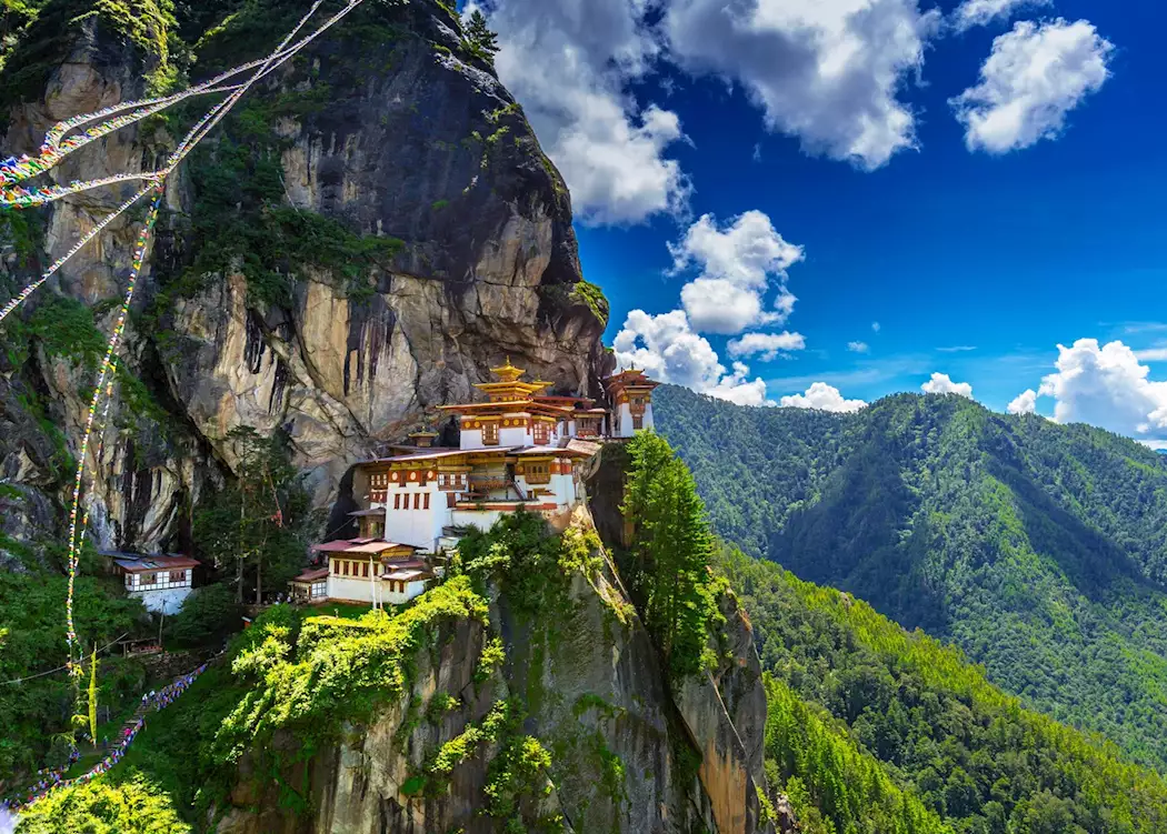 15978913-taktsang-monastery