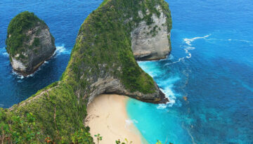 nusa-penida-kelingking-1